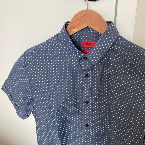 Hugo (Boss), Pindot Short Sleeve Button-up Shirt, Small - Picture 4 of 4